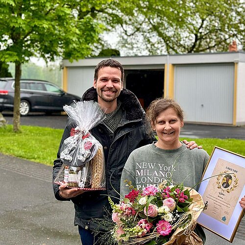 25 Jahre Haus Tusculum 🎉. Unsere Frau Krause, Leitung des technischen Dienst, hat 1998 ihren Dienst als Malerin...